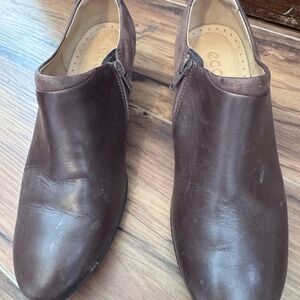 ECCO Coffee Brown Leather Slip-On’s with Side Zipper